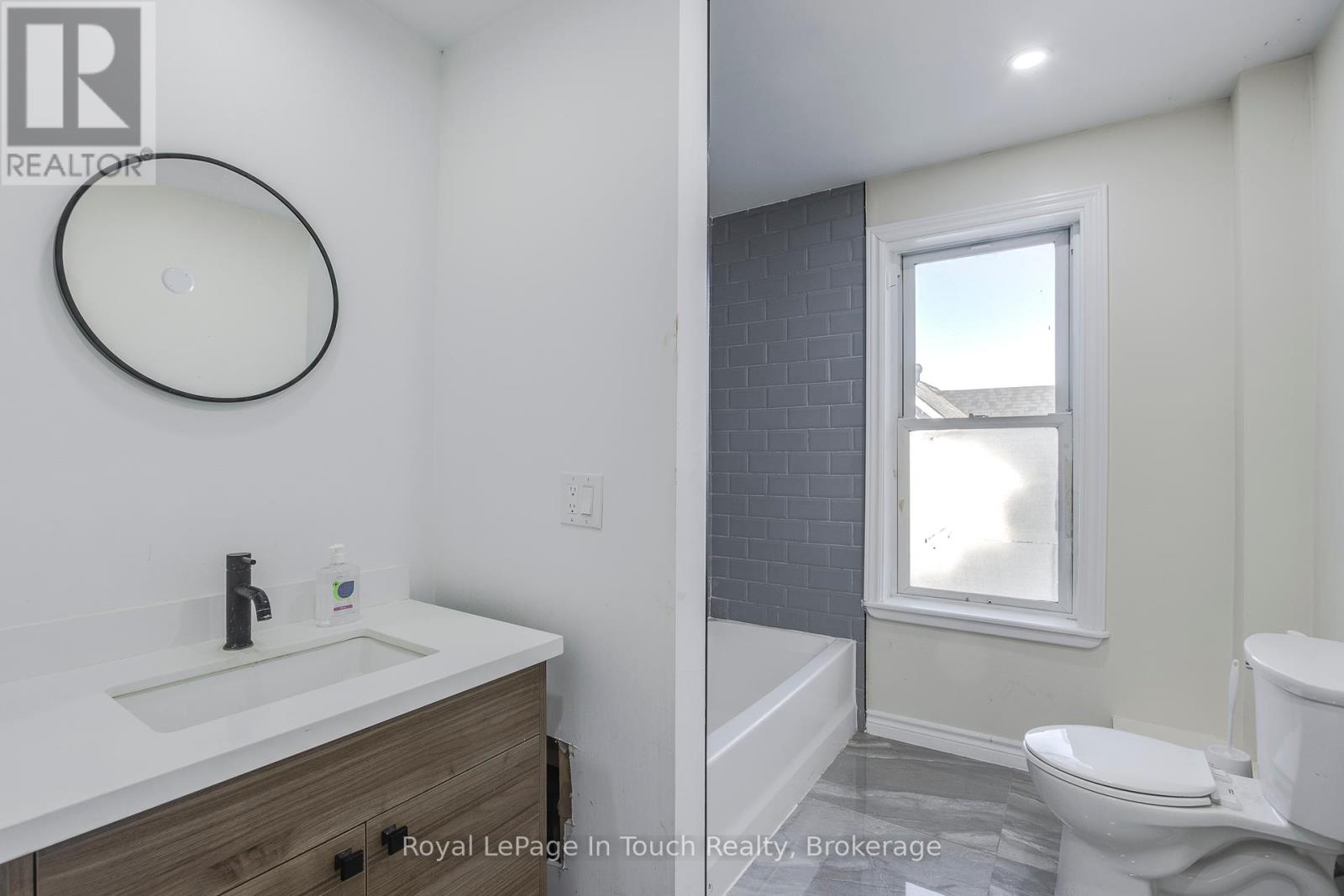 63 Fifth Street E, Midland, Ontario  L4R 3V4 - Photo 25 - S12420655