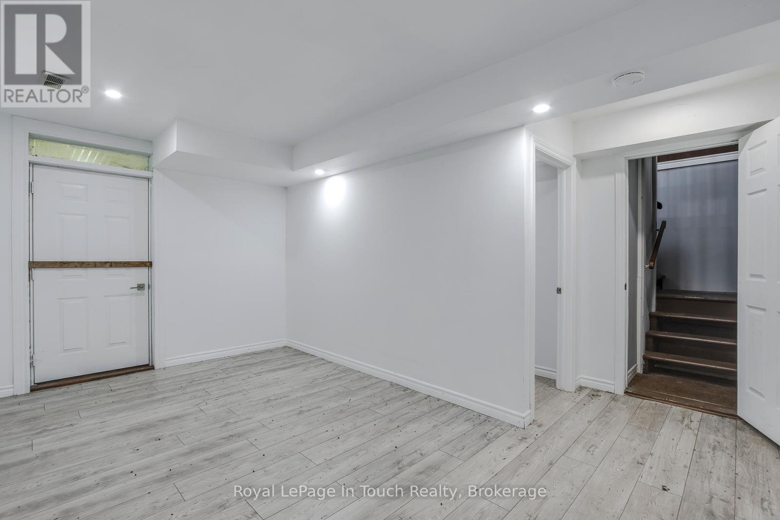 63 Fifth Street E, Midland, Ontario  L4R 3V4 - Photo 26 - S12420655