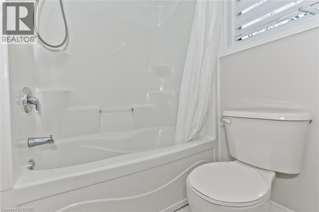 200 Regatta Drive, Welland, Ontario  L3B 6E8 - Photo 18 - 40770310