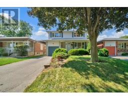 6 QUEENSLAND COURT, Toronto, Ontario
