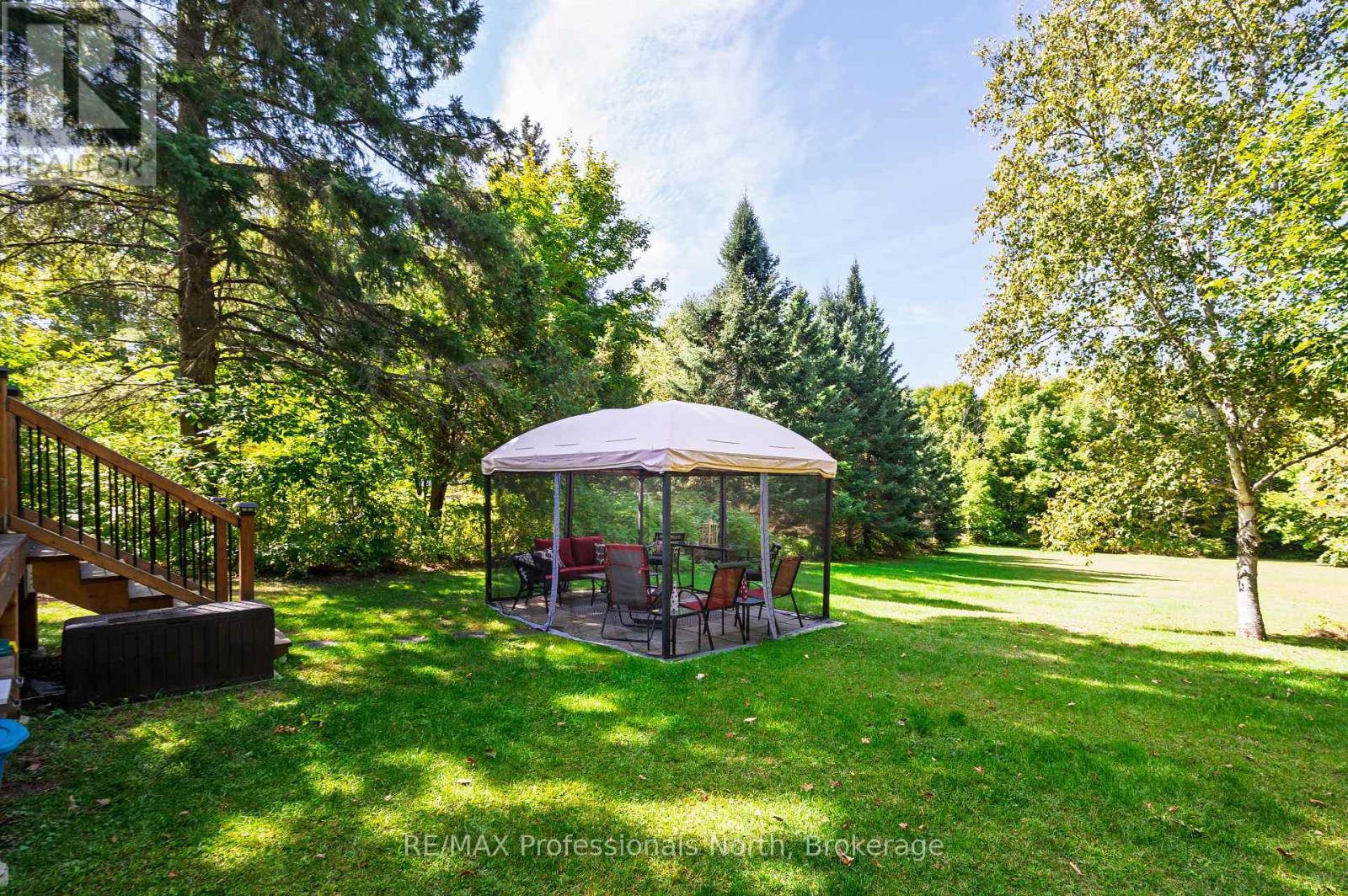 32 Bethune Road S, Huntsville, Ontario  P1H 2J2 - Photo 11 - X12420618