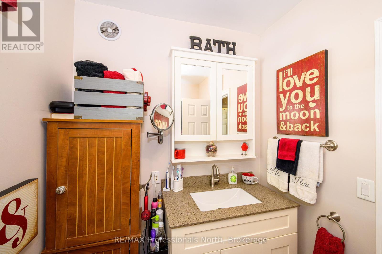 32 Bethune Road S, Huntsville, Ontario  P1H 2J2 - Photo 24 - X12420618