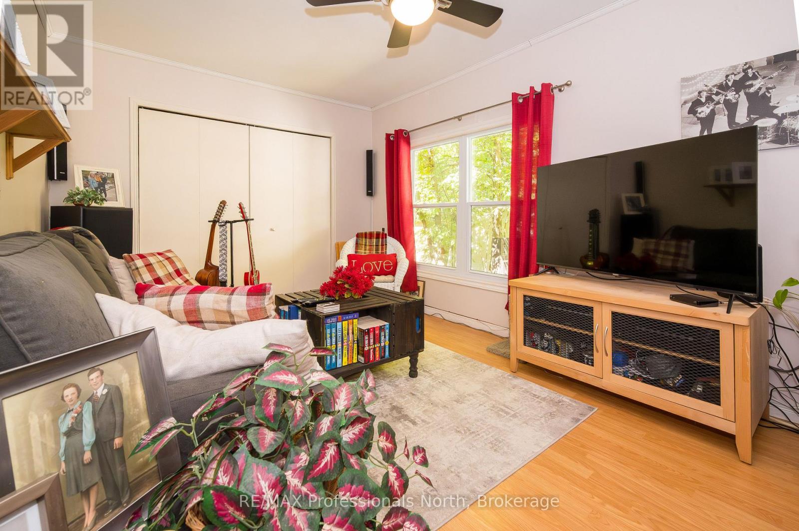32 Bethune Road S, Huntsville, Ontario  P1H 2J2 - Photo 26 - X12420618