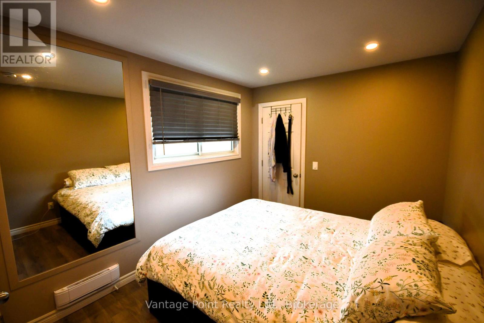 29 Margaret Street, Grey Highlands, Ontario N0C 1E0 - Photo 19 - X12420647