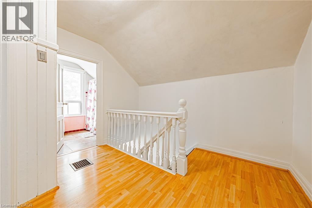 168 Britannia Avenue, Hamilton, Ontario  L8H 1X5 - Photo 23 - 40740121