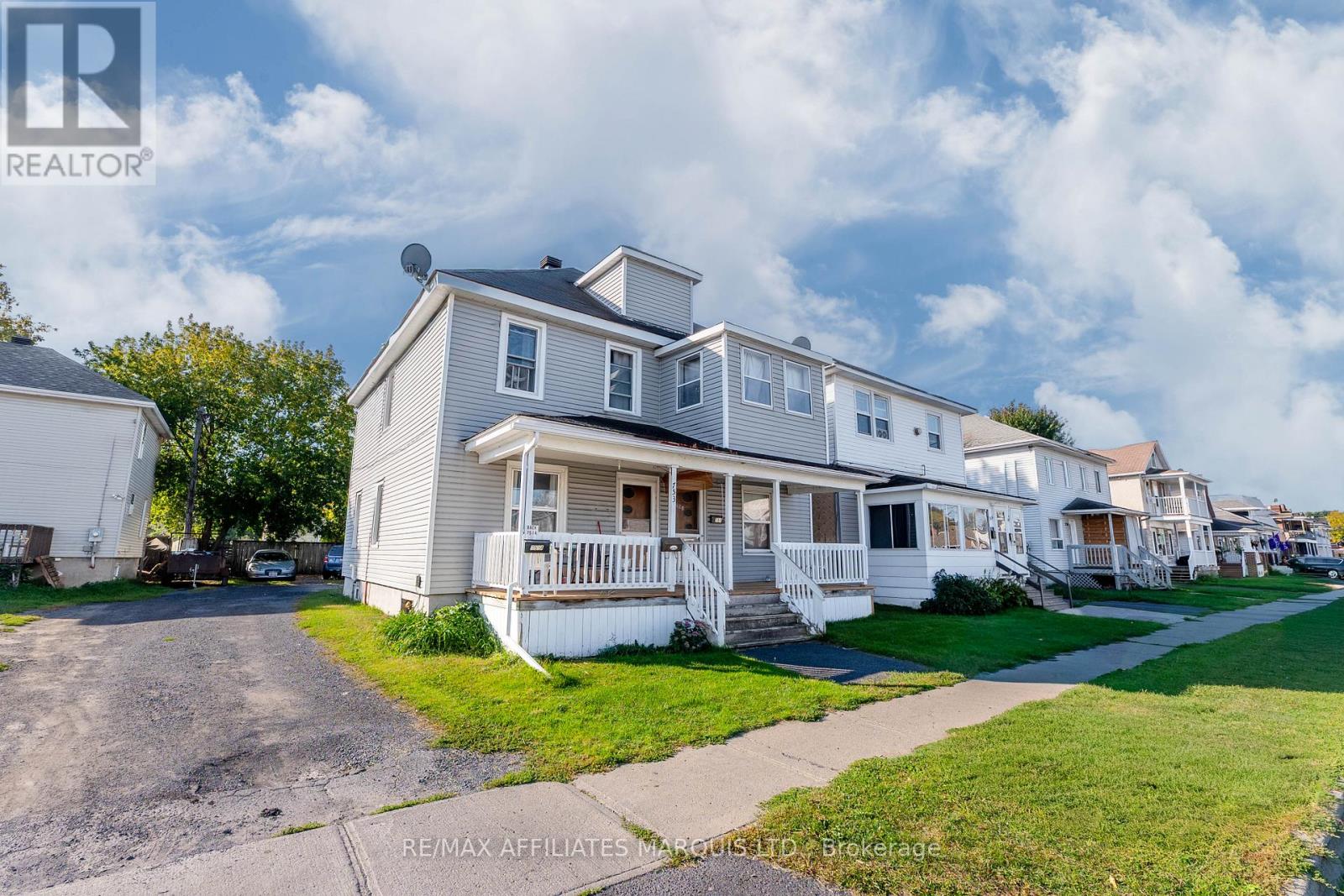 753 First Street E, Cornwall, Ontario  K6H 1M3 - Photo 3 - X12420616