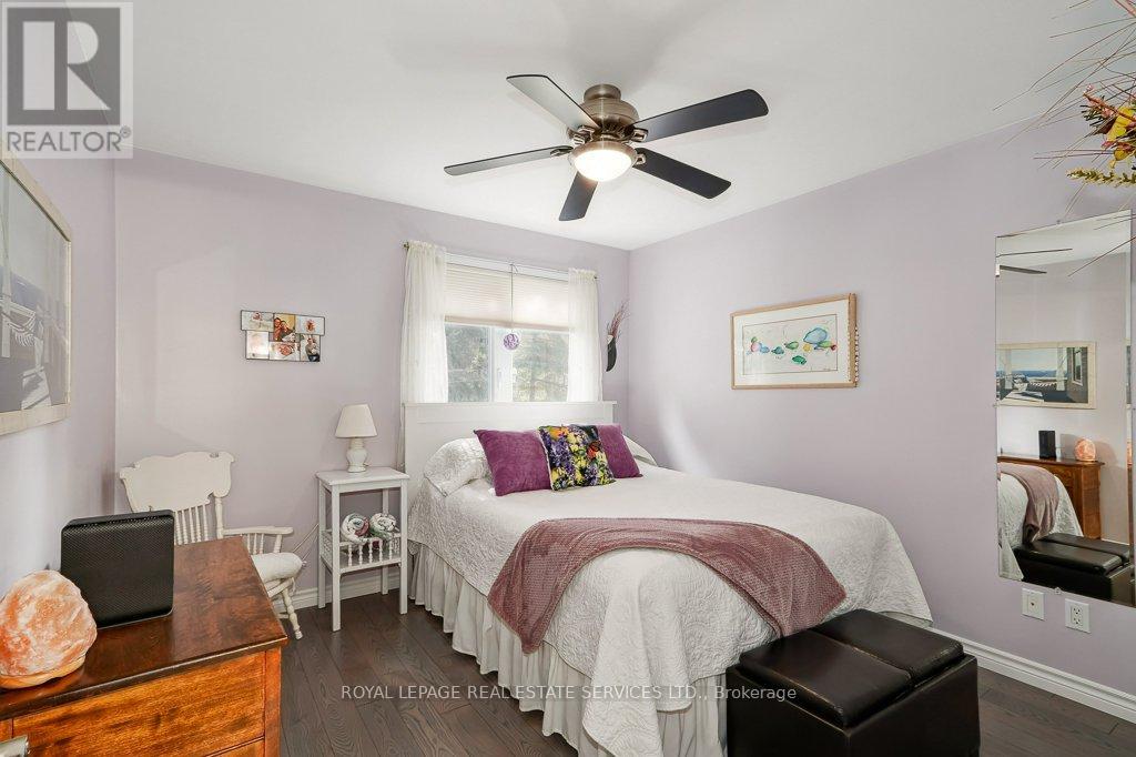 142 Lakeshore Road S, Meaford, Ontario  N4L 0A7 - Photo 18 - X12420592