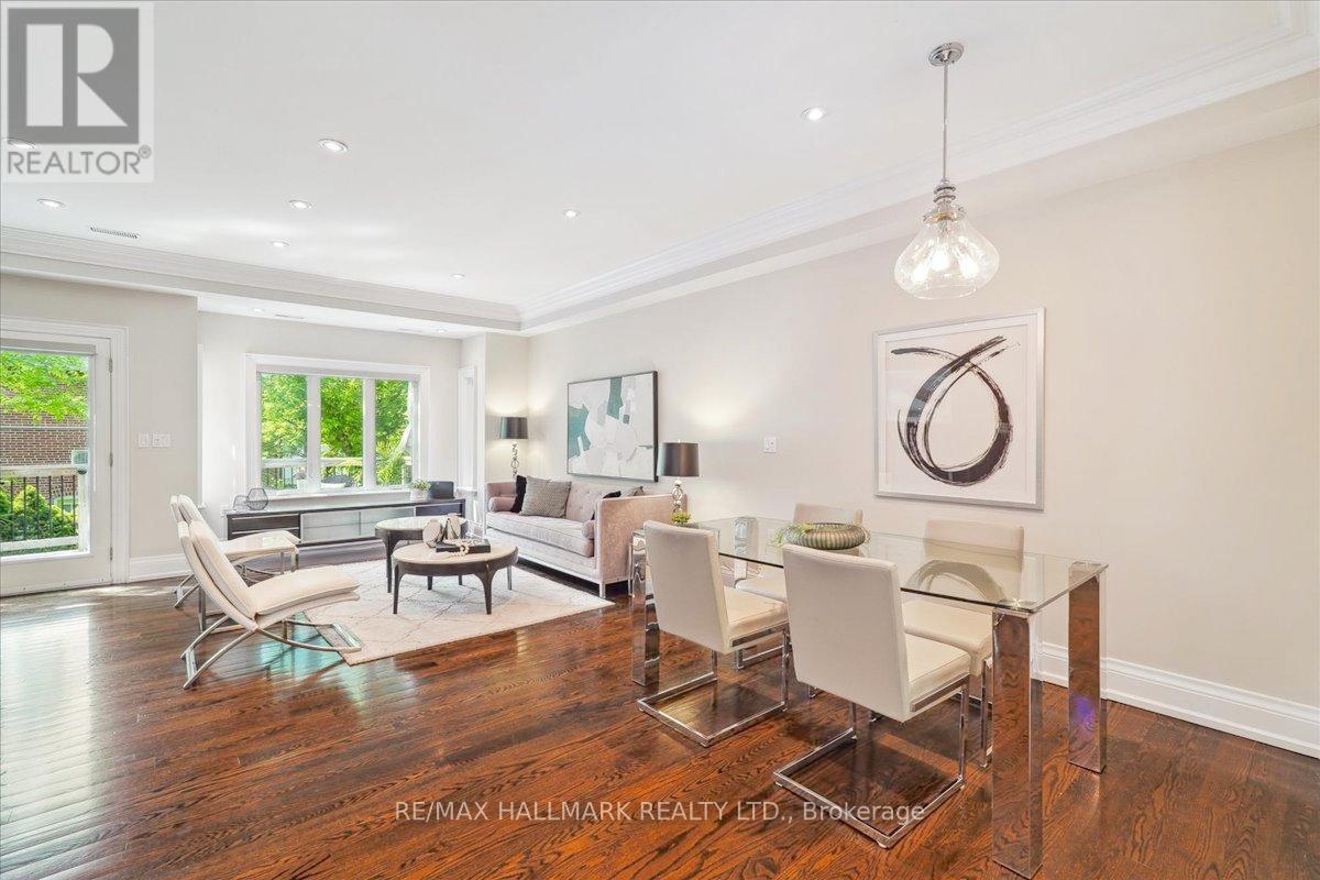 135 Glenvale Boulevard, Toronto, Ontario  M4G 2W1 - Photo 12 - C12420622