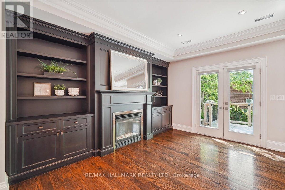135 Glenvale Boulevard, Toronto, Ontario  M4G 2W1 - Photo 14 - C12420622