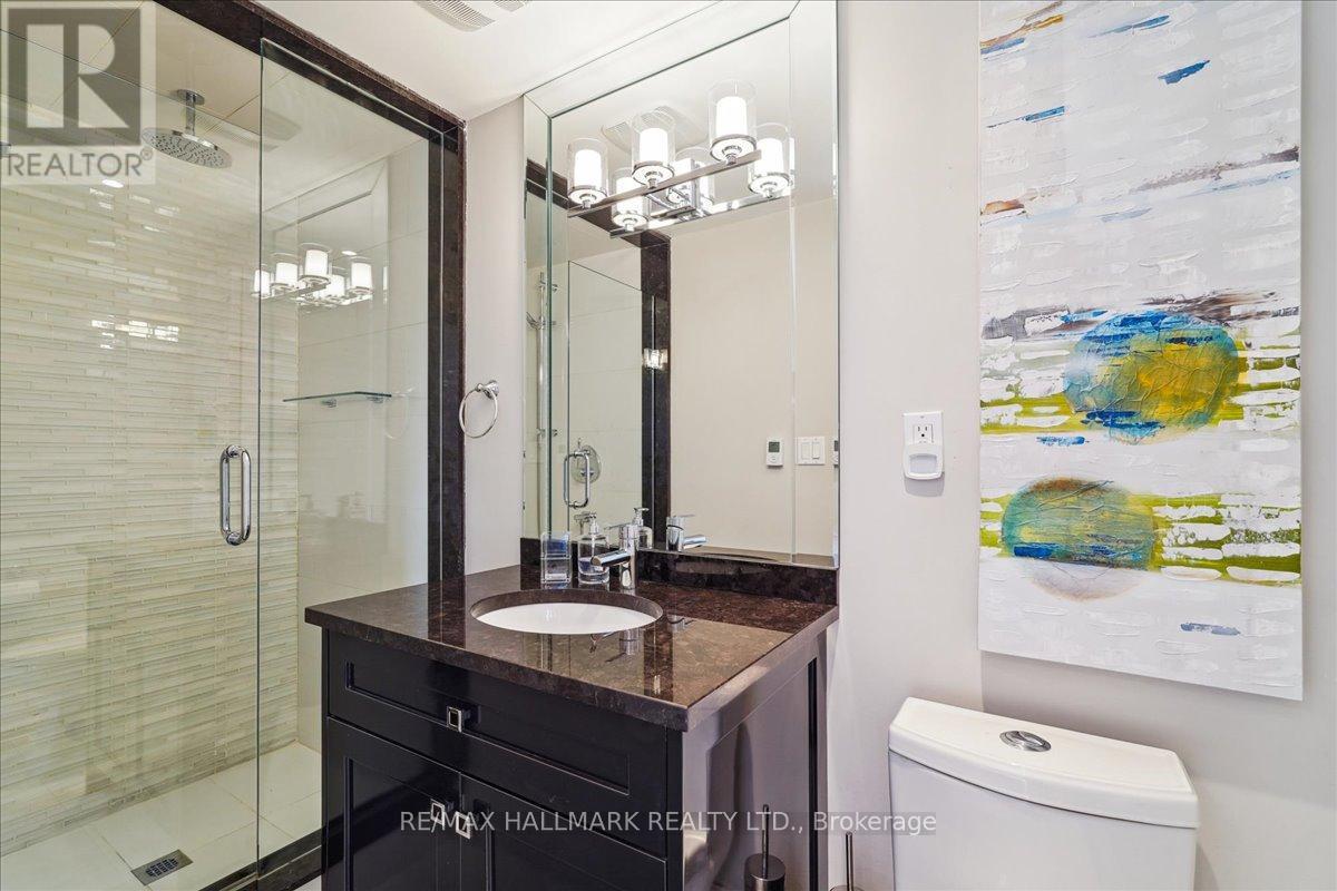 135 Glenvale Boulevard, Toronto, Ontario  M4G 2W1 - Photo 26 - C12420622