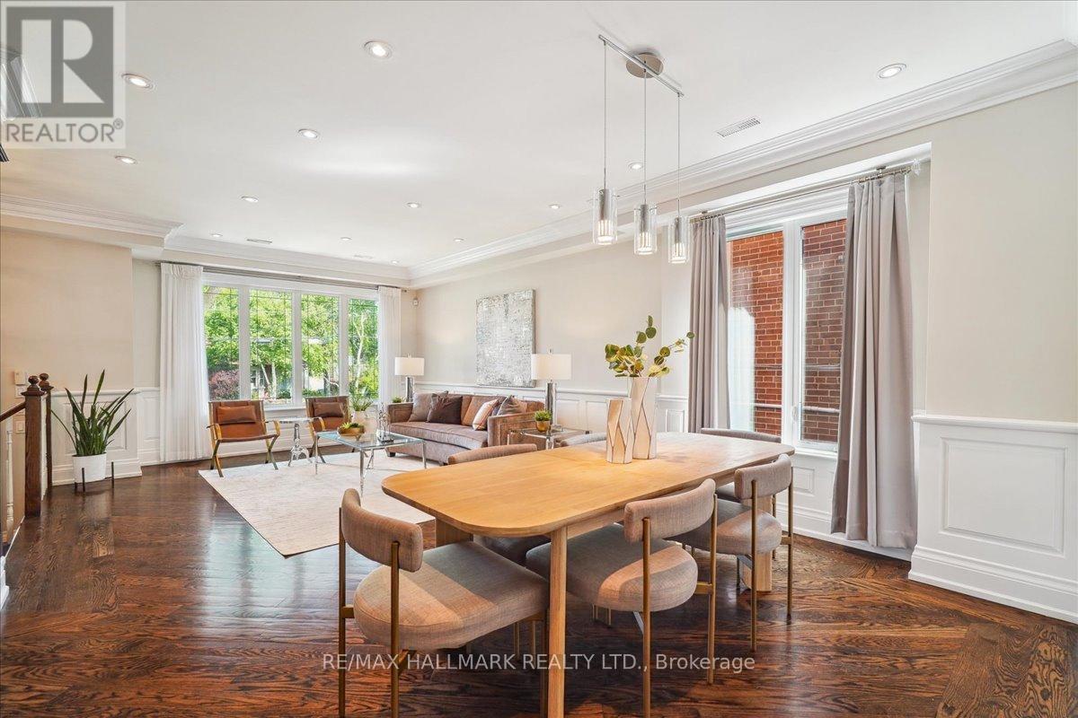 135 Glenvale Boulevard, Toronto, Ontario  M4G 2W1 - Photo 8 - C12420622