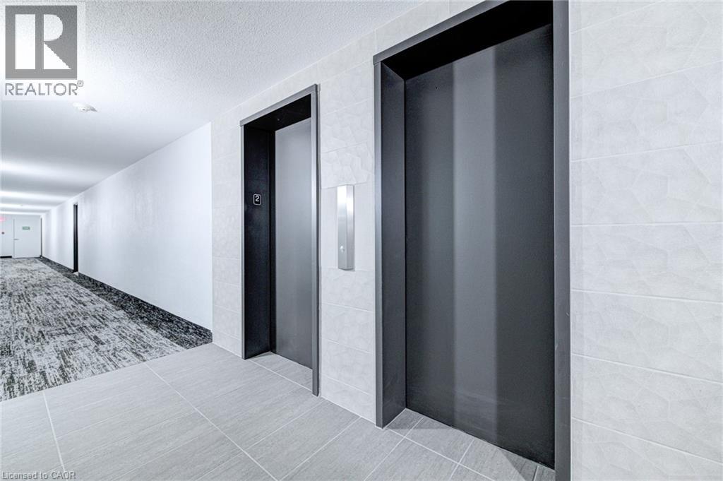 Property at 93 WESTWOOD Road Unit# 206 image 5