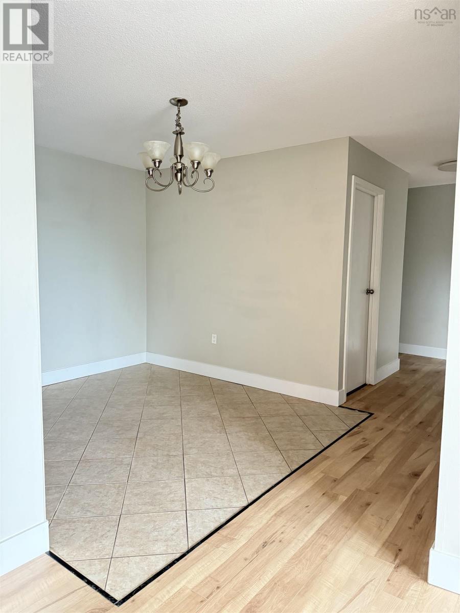302 5561 Heatherwood Court, Halifax Regional Municipality, Nova Scotia  B3K 5N7 - Photo 10 - 202518219
