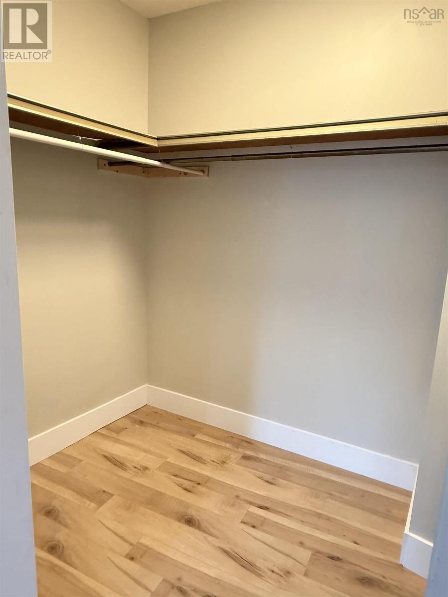 302 5561 Heatherwood Court, Halifax Regional Municipality, Nova Scotia  B3K 5N7 - Photo 15 - 202518219