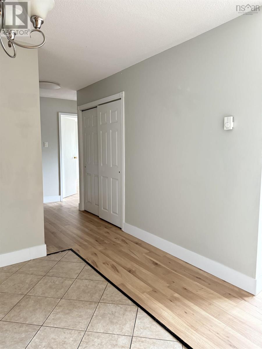 302 5561 Heatherwood Court, Halifax Regional Municipality, Nova Scotia  B3K 5N7 - Photo 11 - 202518219