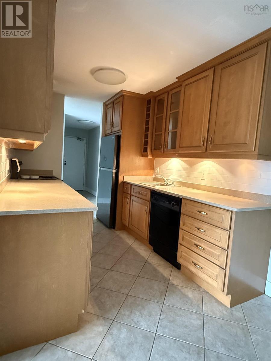 302 5561 Heatherwood Court, Halifax Regional Municipality, Nova Scotia  B3K 5N7 - Photo 7 - 202518219