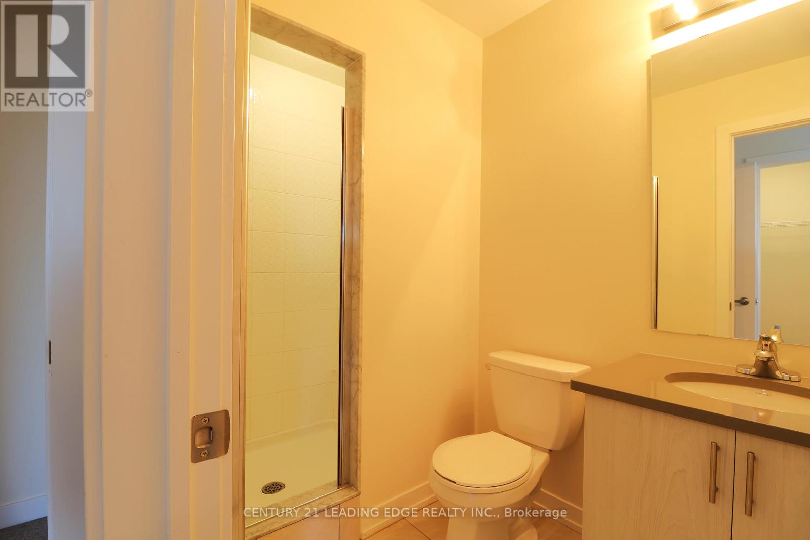 2644 Castlegate Crossing, Pickering, Ontario  L1X 0H8 - Photo 22 - E12420657