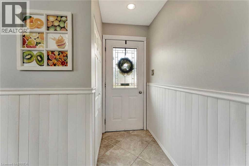 48 Willow Drive, Brantford, Ontario  N3R 2W4 - Photo 6 - 40772624