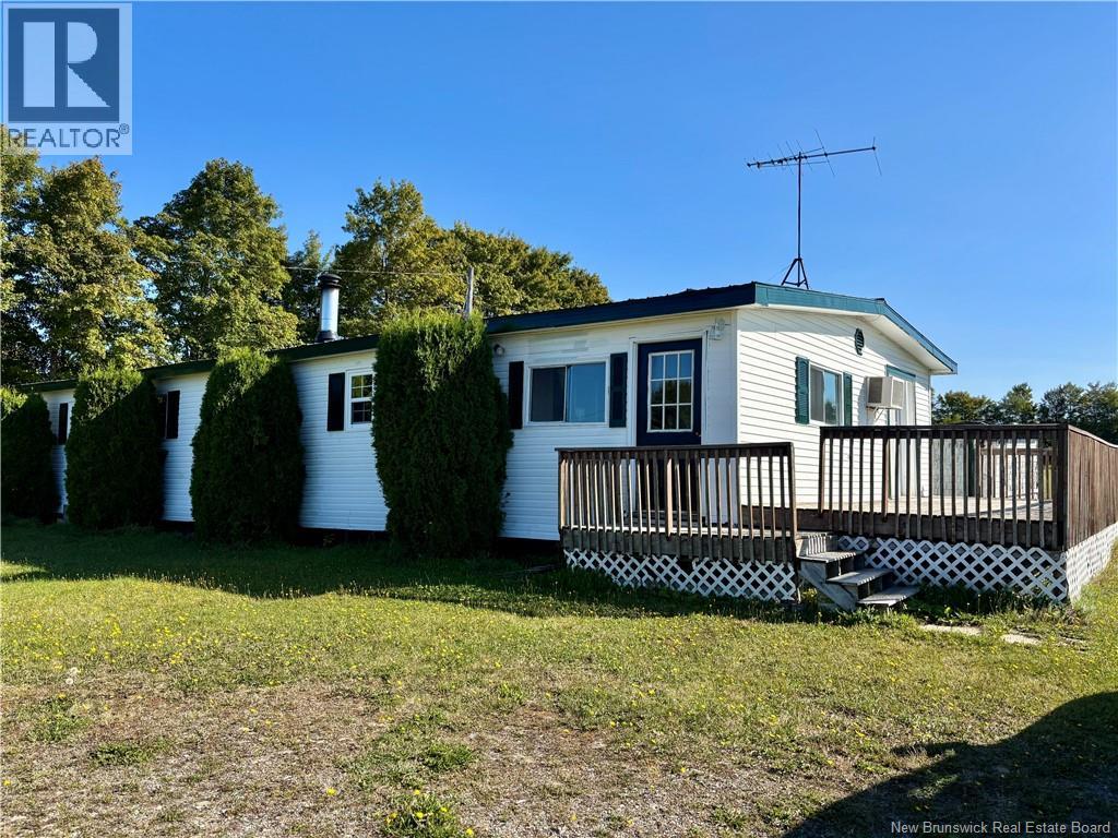 2556 Route 540, Elmwood, New Brunswick  E7N 2E2 - Photo 1 - NB127176