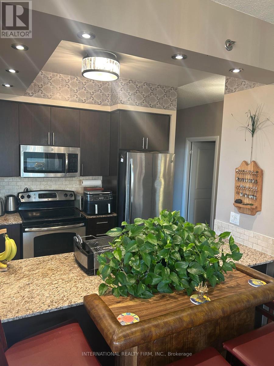 1004 - 520 Steeles Avenue W, Vaughan, Ontario  L4J 0H2 - Photo 3 - N12420610