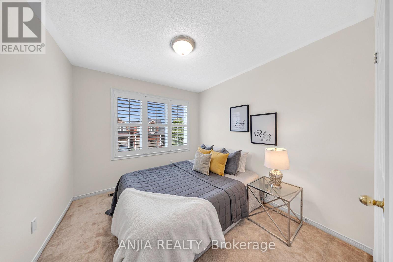 34 Horn Street, Whitchurch-Stouffville, Ontario  L4A 0X9 - Photo 11 - N12420625
