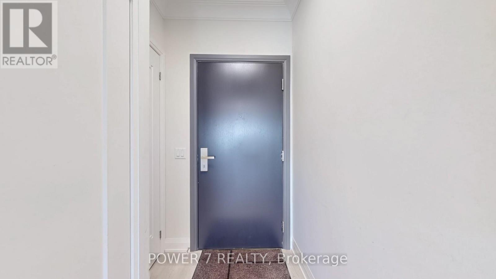1706 - 18 Water Walk Drive, Markham, Ontario  L3R 6L5 - Photo 27 - N12420649
