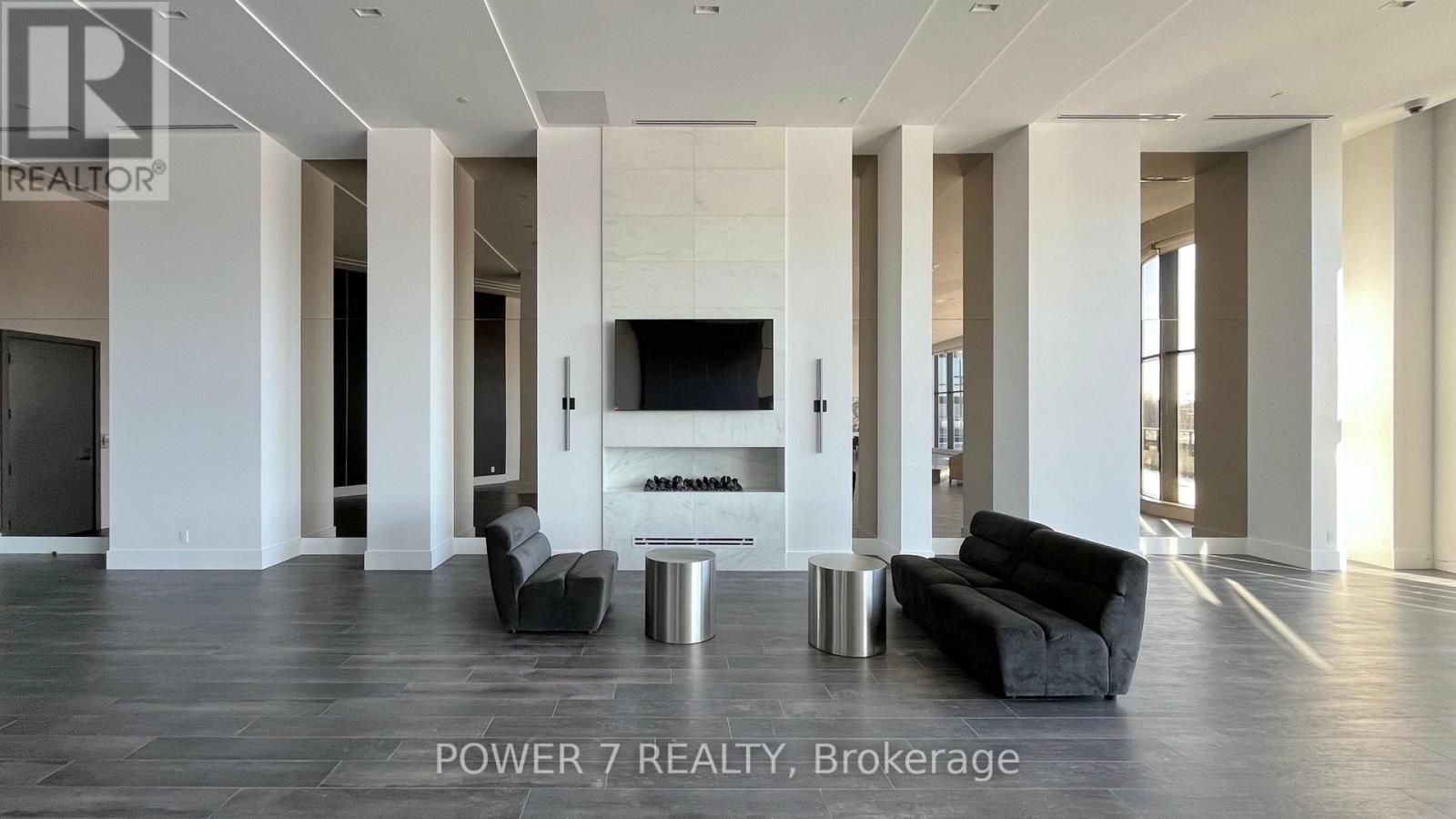 1706 - 18 Water Walk Drive, Markham, Ontario  L3R 6L5 - Photo 31 - N12420649