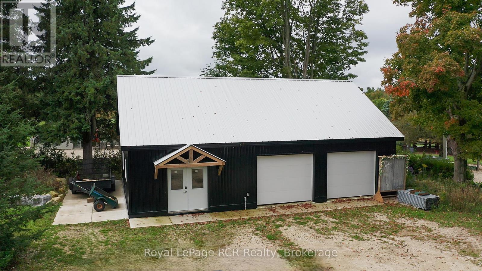 773760 Highway 10, Grey Highlands, Ontario  N0C 1L0 - Photo 31 - X12236514