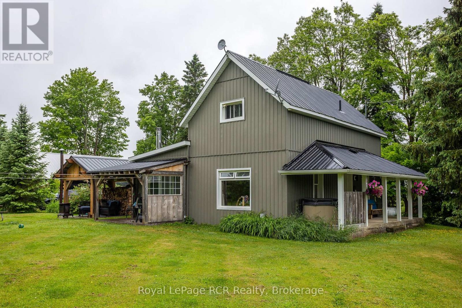773760 Highway 10, Grey Highlands, Ontario  N0C 1L0 - Photo 4 - X12236514