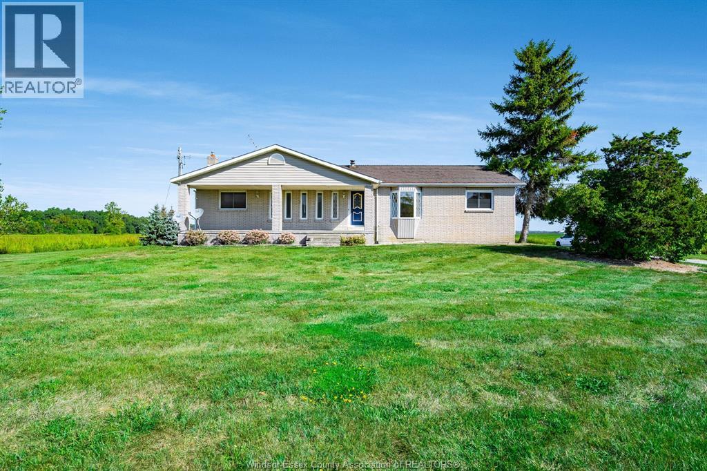 7458 County Rd 18, Harrow, Ontario  N0R 1G0 - Photo 2 - 25024136