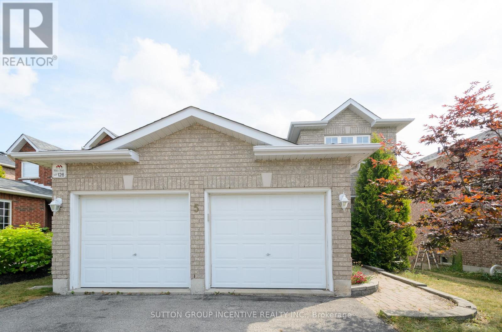 5 BROWN WOOD DRIVE, Barrie, Ontario
