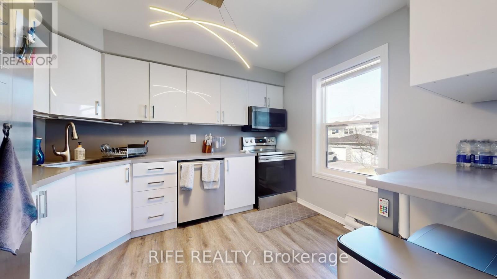 34 - 120 D'ambrosio Drive, Barrie, Ontario  L4N 7W3 - Photo 10 - S12420670