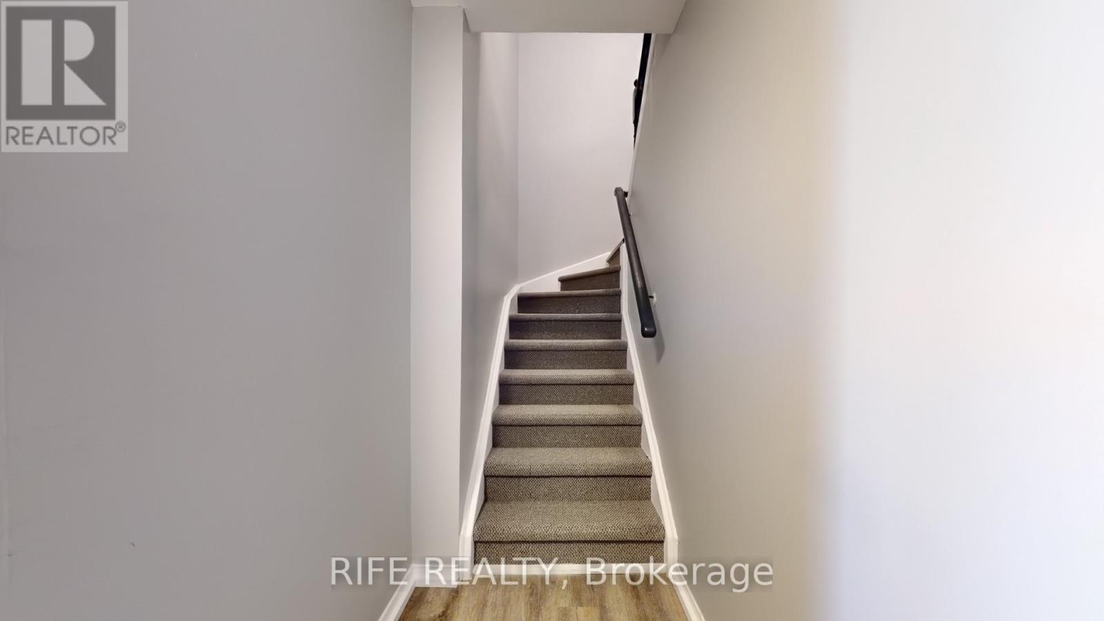 34 - 120 D'ambrosio Drive, Barrie, Ontario  L4N 7W3 - Photo 28 - S12420670