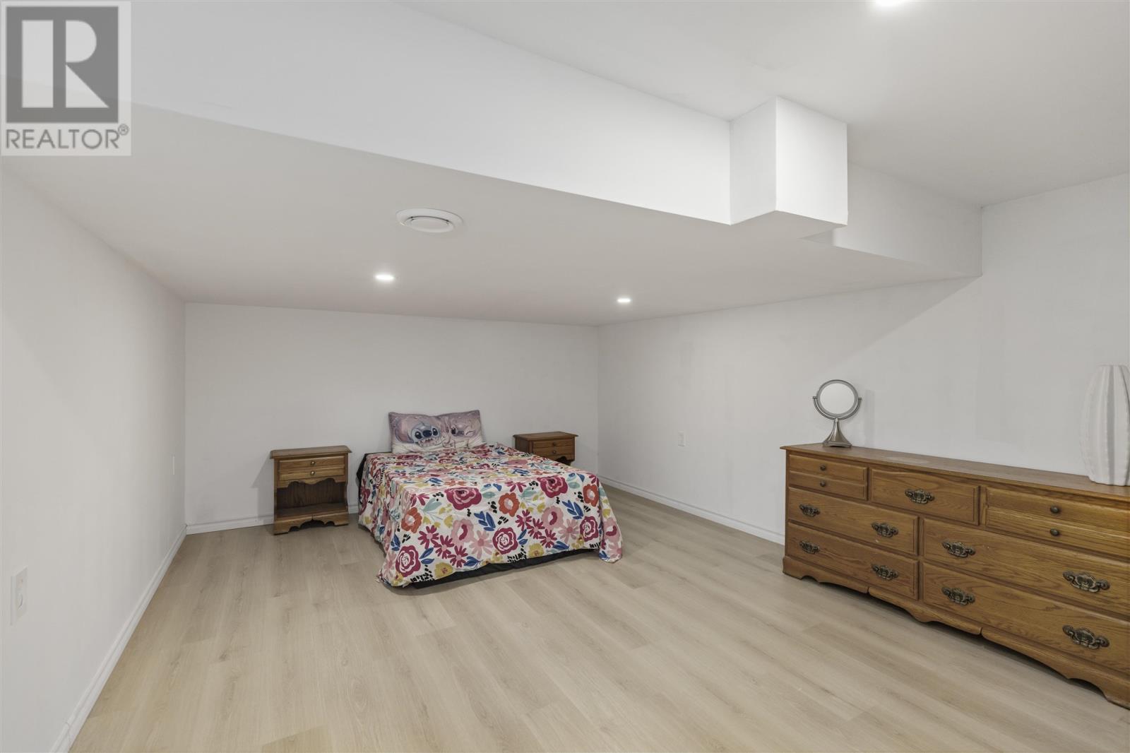 144 Landslide Rd, Sault Ste. Marie, Ontario  P6A 6J8 - Photo 33 - SM252629