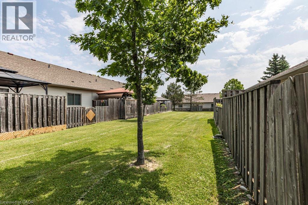 130 Southbrook Drive Unit# 35, Binbrook, Ontario  L0R 1C0 - Photo 48 - 40772399