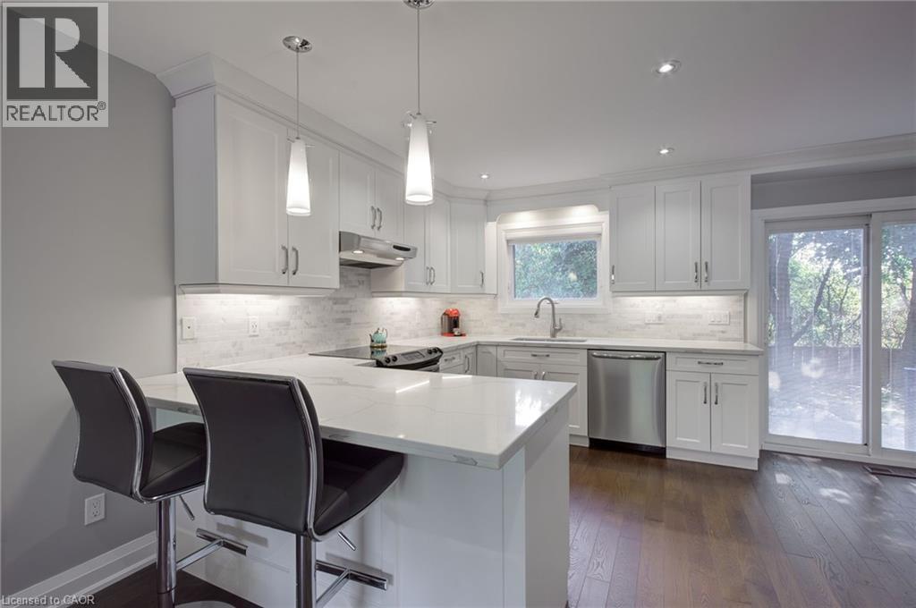 214 Ross Lane, Oakville, Ontario  L6H 5K5 - Photo 10 - 40772074