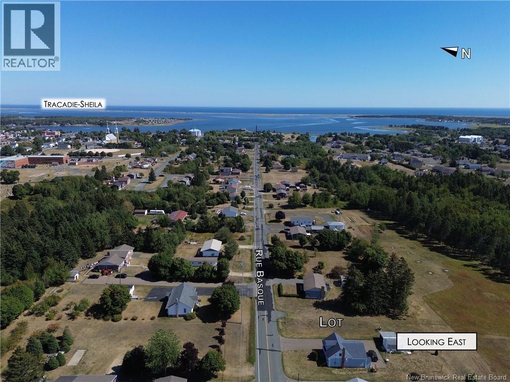 596 Basque Street, Tracadie, New Brunswick  E1X 1B1 - Photo 4 - NB126355