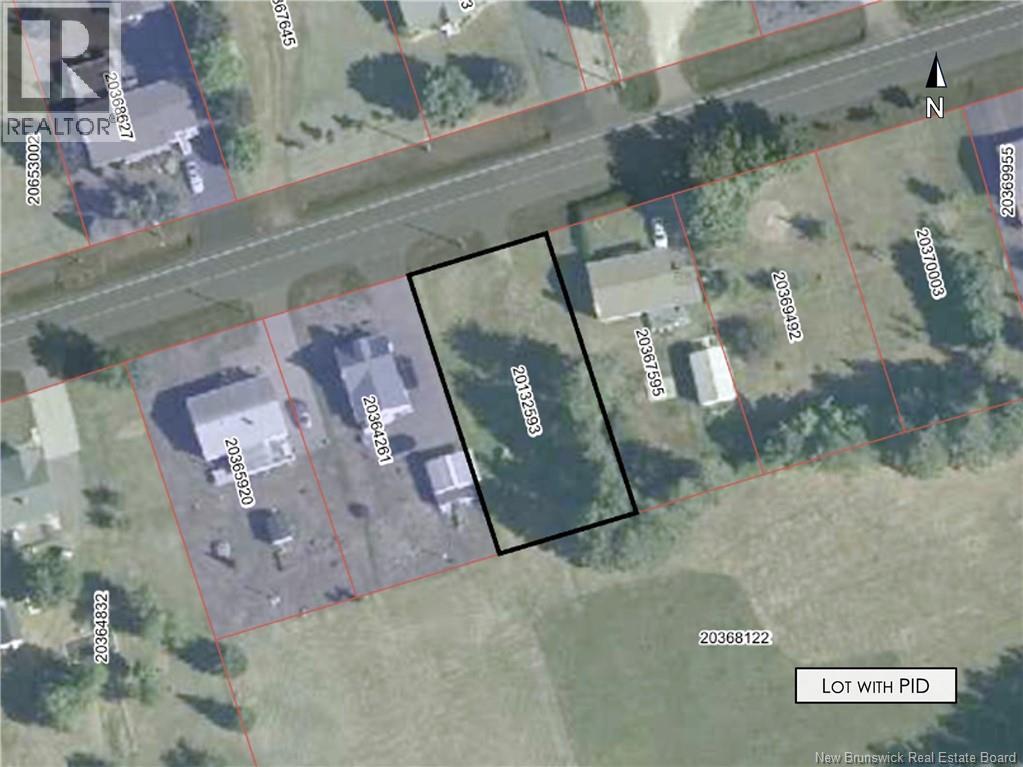 596 Basque Street, Tracadie, New Brunswick  E1X 1B1 - Photo 2 - NB126355