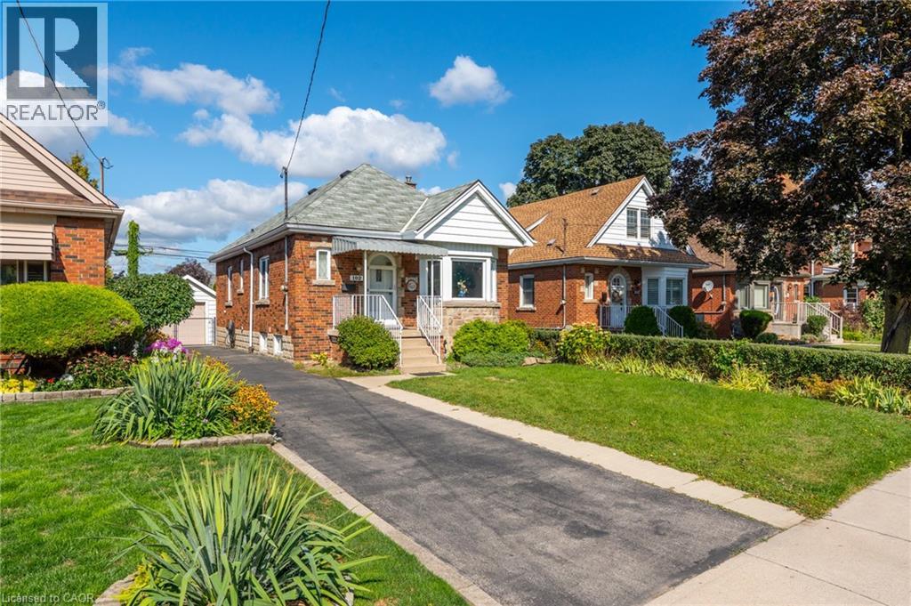 102 Barons Avenue S, Hamilton, Ontario  L8K 2Y6 - Photo 3 - 40770737