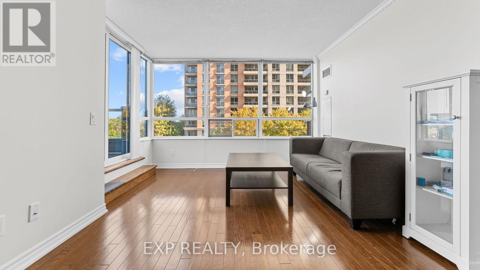 420 - 5233 Dundas Street W, Toronto, Ontario  M9B 6M1 - Photo 12 - W12420606