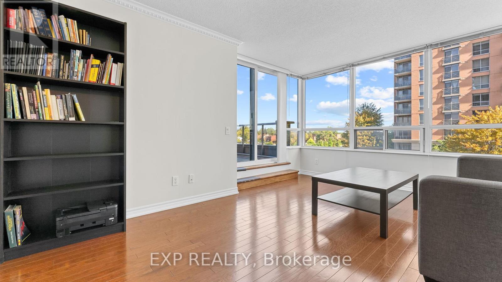 420 - 5233 Dundas Street W, Toronto, Ontario  M9B 6M1 - Photo 13 - W12420606