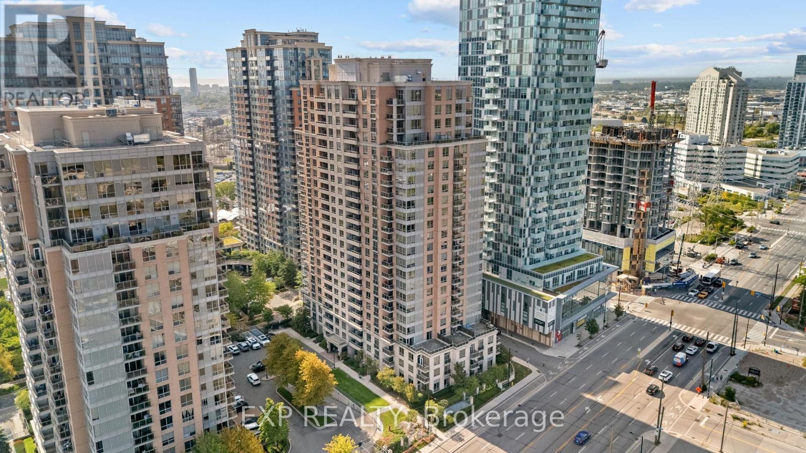 420 - 5233 Dundas Street W, Toronto, Ontario  M9B 6M1 - Photo 2 - W12420606