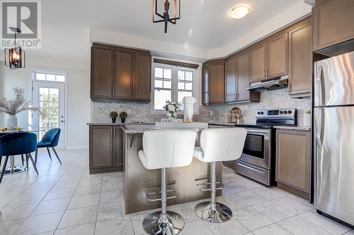 3439 George Savage Avenue, Oakville, Ontario  L6M 1R6 - Photo 17 - W12420637