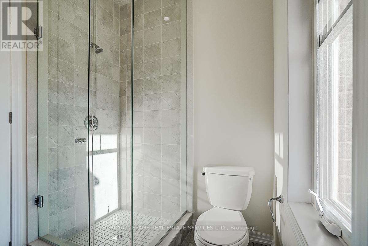 3439 George Savage Avenue, Oakville, Ontario  L6M 1R6 - Photo 7 - W12420637