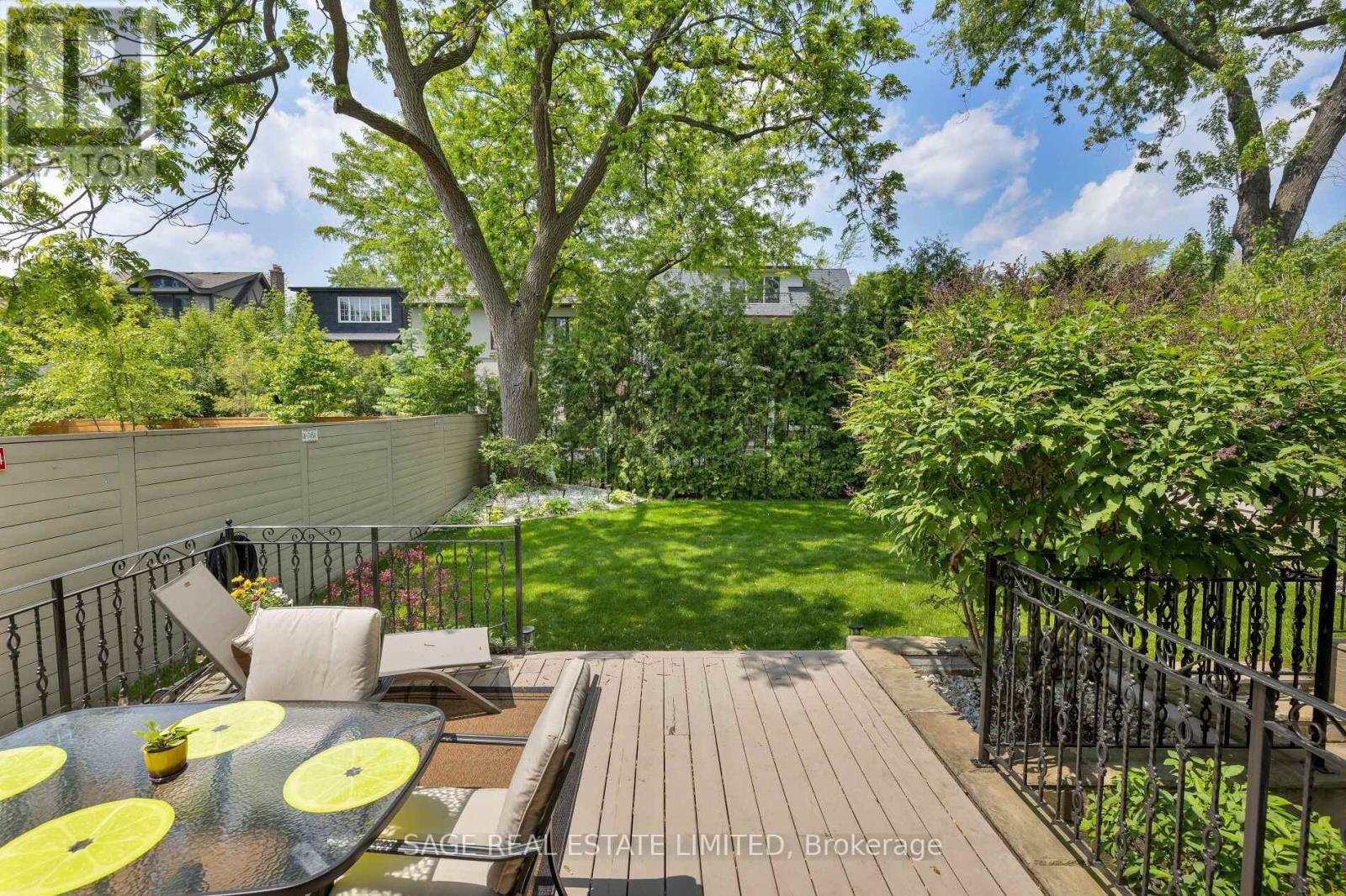 70 Wendover Road, Toronto, Ontario  M8X 2L3 - Photo 19 - W12420639