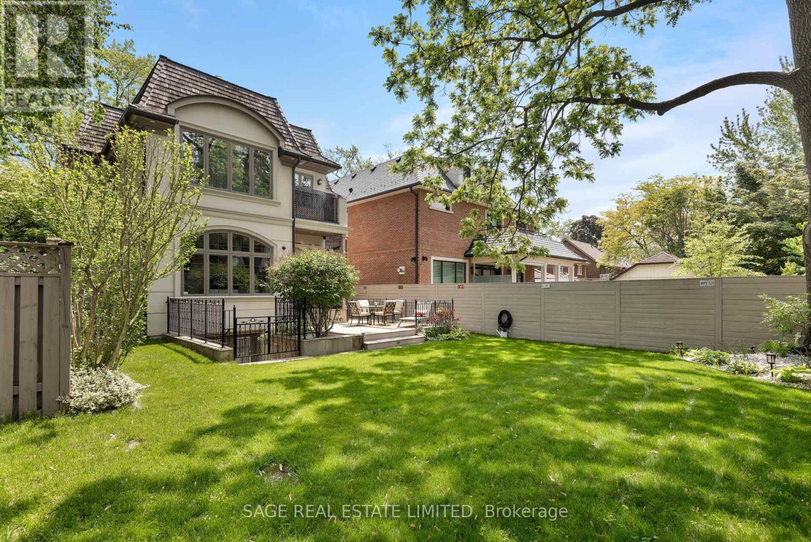 70 Wendover Road, Toronto, Ontario  M8X 2L3 - Photo 22 - W12420639
