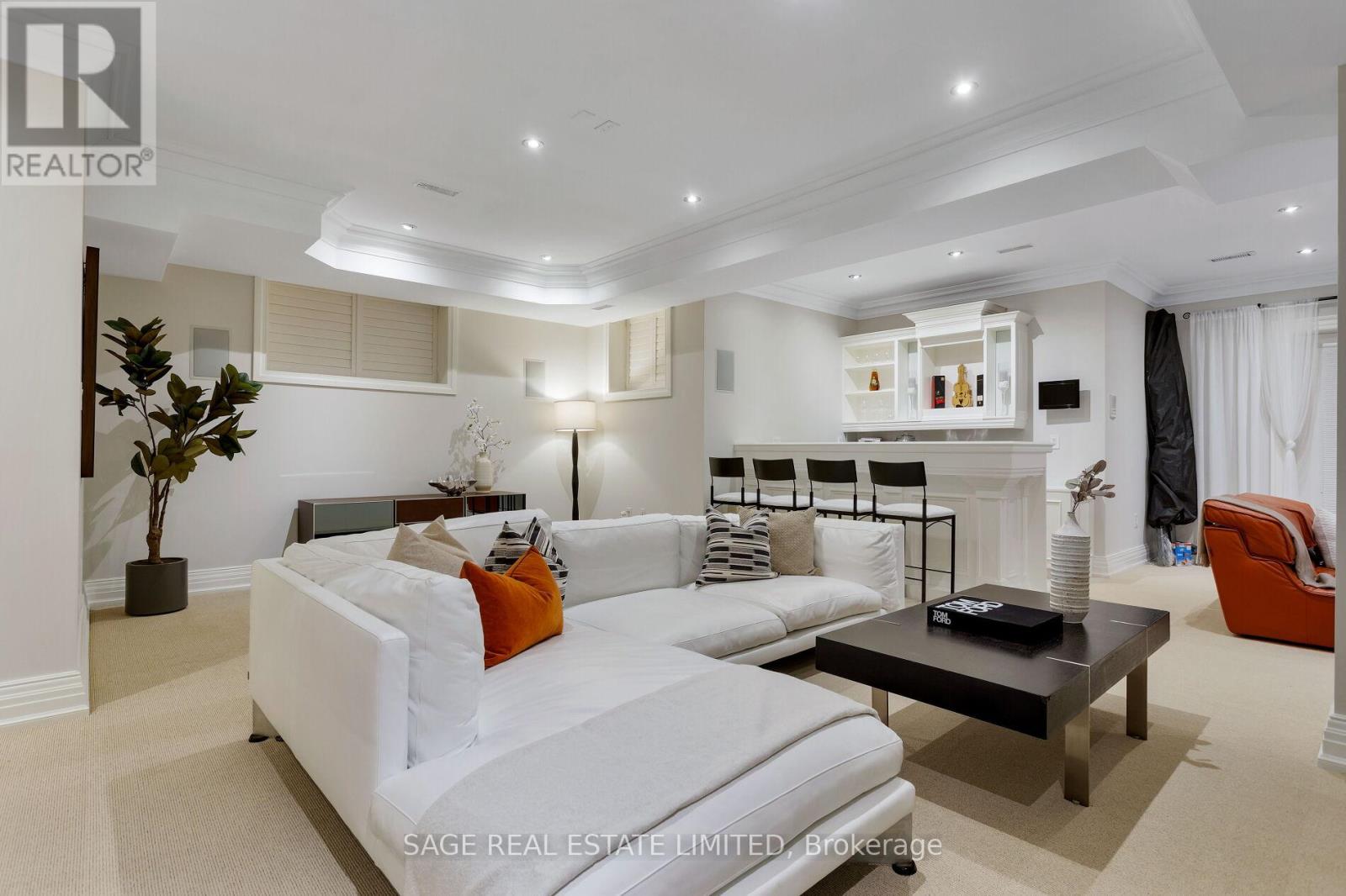 70 Wendover Road, Toronto, Ontario  M8X 2L3 - Photo 41 - W12420639