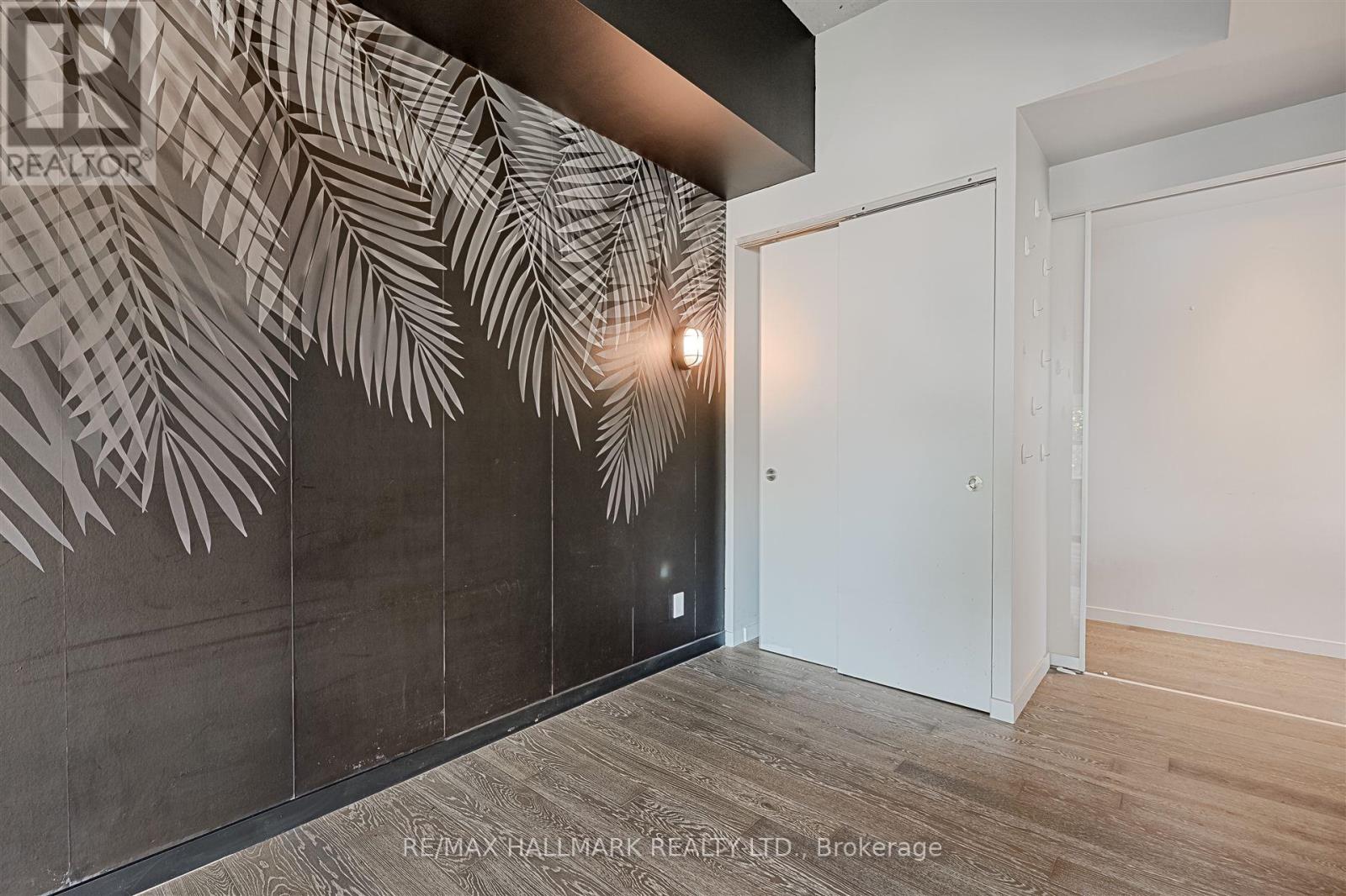 209 - 383 Sorauren Avenue, Toronto, Ontario  M6R 0A4 - Photo 24 - W12420642