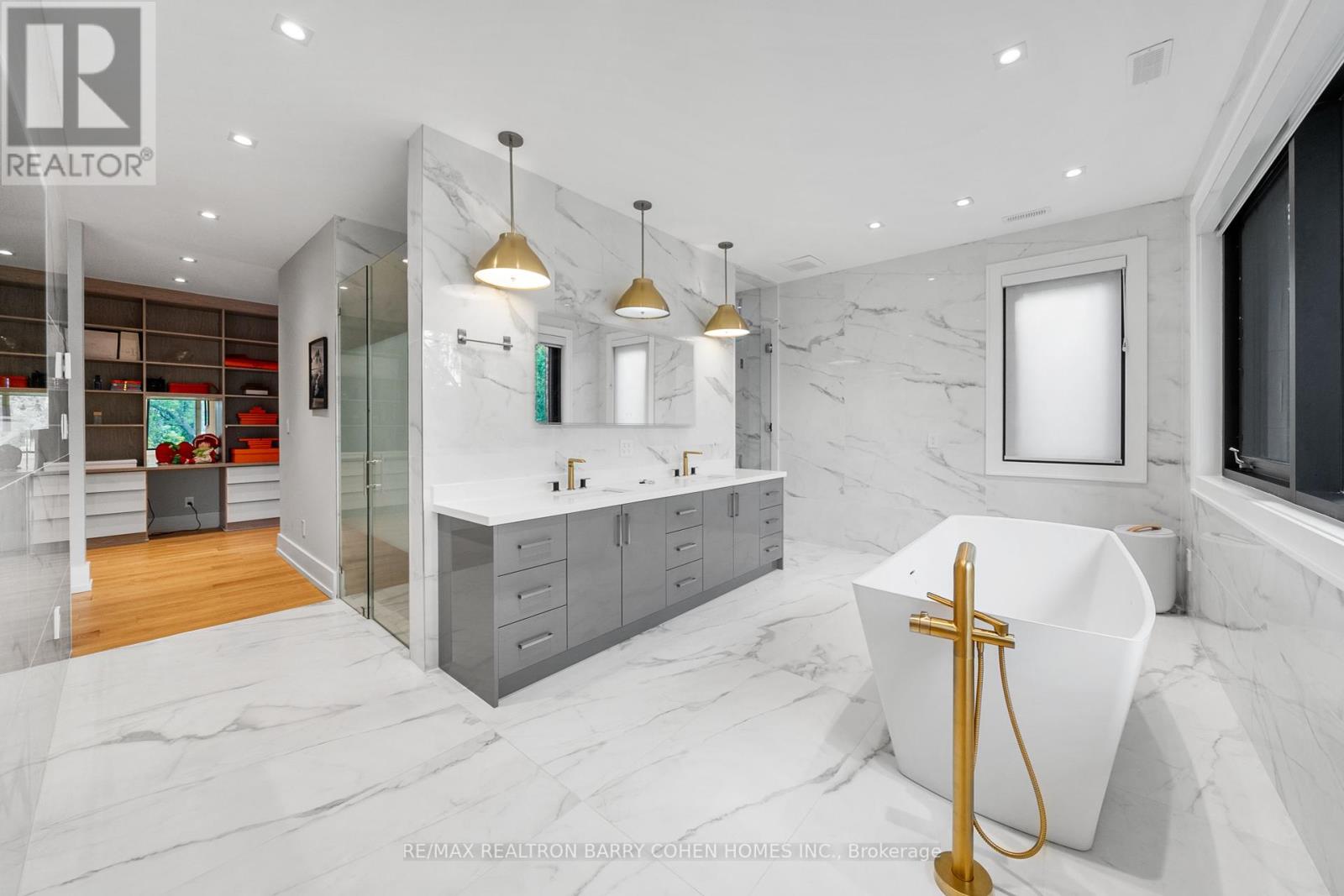 28 Brian Cliff Drive, Toronto, Ontario  M3B 2G2 - Photo 22 - C12368137