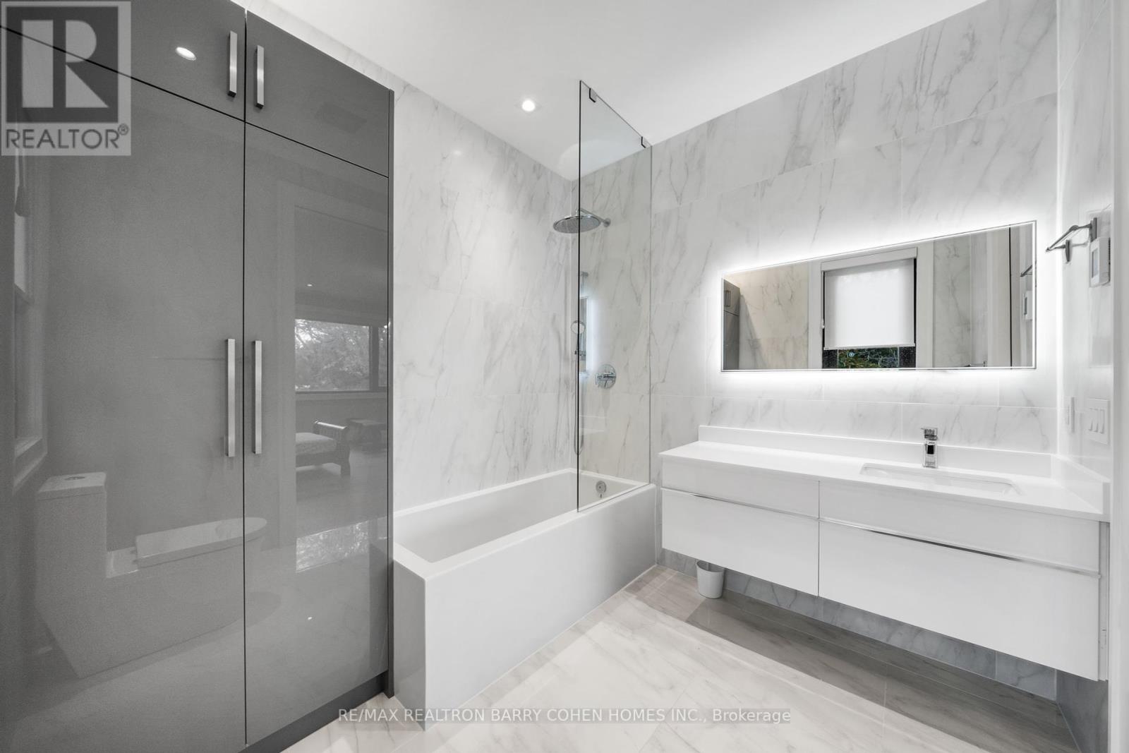 28 Brian Cliff Drive, Toronto, Ontario  M3B 2G2 - Photo 26 - C12368137